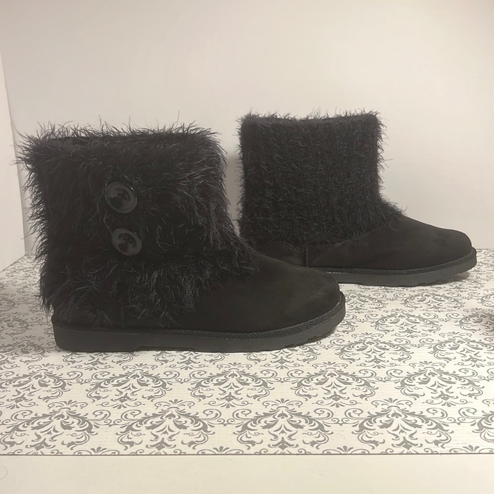 Makalu Women’s Size 8.5 Boots